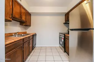 1050 W University Dr, Mesa, AZ 85201 - Photo 1