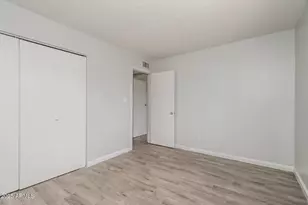 1050 W University Dr, Mesa, AZ 85201 - Photo 13