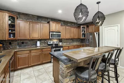 23522 N 121st Avenue, Sun City, AZ 85373 - Photo 7