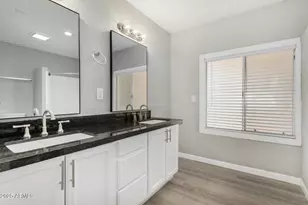 120 N Val Vista Dr, Mesa, AZ 85213 - Photo 19