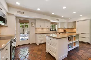 6701 N Scottsdale Rd, Scottsdale, AZ 85250 - Photo 19