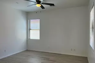 2319 W Alta Vista Rd, Phoenix, AZ 85041 - Photo 5