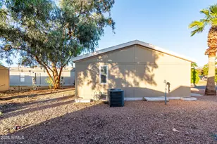 303 E South Mountain Ave, Phoenix, AZ 85042 - Photo 27