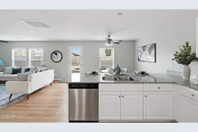 152 E Dewey Avenue, Coolidge, AZ 85128 - Photo 13