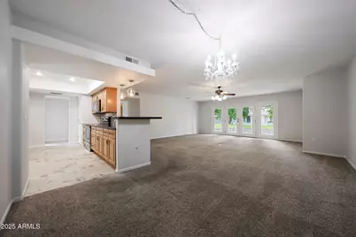 10617 W El Capitan Circle, Sun City, AZ 85351 - Photo 13