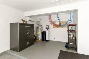 1102 S Park View Cir, Mesa, AZ 85208 - Photo 39