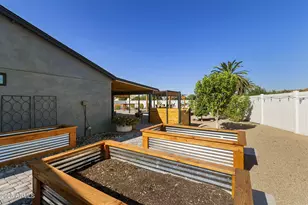 1102 S Park View Cir, Mesa, AZ 85208 - Photo 59