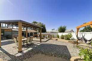 1102 S Park View Cir, Mesa, AZ 85208 - Photo 51