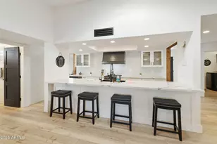 1102 S Park View Cir, Mesa, AZ 85208 - Photo 9