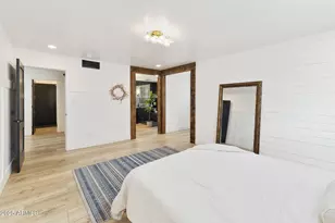 1102 S Park View Cir, Mesa, AZ 85208 - Photo 29