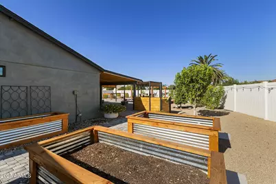 1102 S Park View Circle, Mesa, AZ 85208 - Photo 57