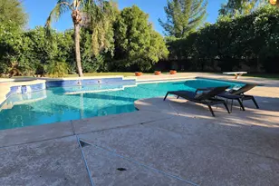 8915 N Invergordon Rd, Paradise Valley, AZ 85253 - Photo 31