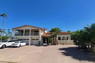 8915 N Invergordon Rd, Paradise Valley, AZ 85253 - Photo 3