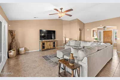 463 N Santiago Trail, Casa Grande, AZ 85194 - Photo 31