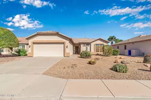 3410 E Torrey Pines Ln E, Chandler, AZ 85249 - Photo 1