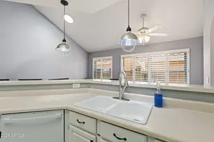 6546 E Sugarloaf St, Mesa, AZ 85215 - Photo 9