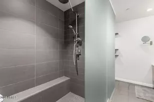 200 W Portland St, Phoenix, AZ 85003 - Photo 25