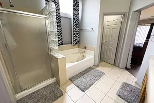 3610 W Menadota Dr, Glendale, AZ 85308 - Photo 15