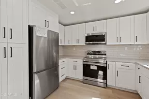 8540 N Central Ave, Phoenix, AZ 85020 - Photo 17