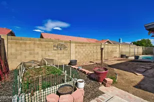 490 E San Remo Ave, Gilbert, AZ 85234 - Photo 47