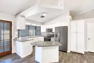 490 E San Remo Ave, Gilbert, AZ 85234 - Photo 15