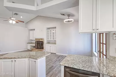 490 E San Remo Avenue, Gilbert, AZ 85234 - Photo 17