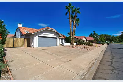 490 E San Remo Avenue, Gilbert, AZ 85234 - Photo 3