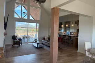 37221 N 12th St, Phoenix, AZ 85086 - Photo 7