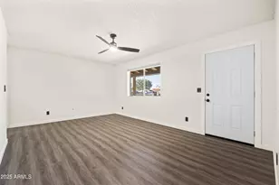 943 S Lazona Dr, Mesa, AZ 85204 - Photo 7