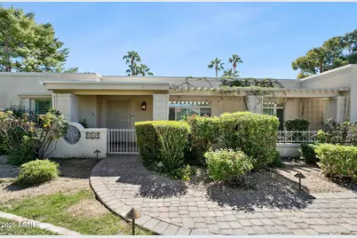 8919 N 80th Place, Scottsdale, AZ 85258 - Photo 1