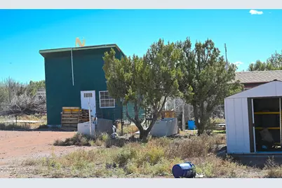 2445 N Luana Drive #807, Williams, AZ 86046 - Photo 3