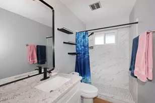 11442 N Coggins Dr, Sun City, AZ 85351 - Photo 15