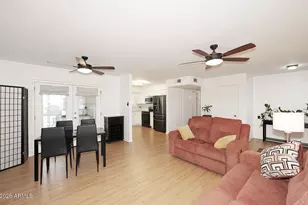 11442 N Coggins Dr, Sun City, AZ 85351 - Photo 7