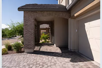 21318 N 58th Street, Phoenix, AZ 85054 - Photo 5