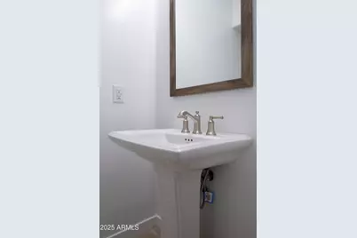 21318 N 58th Street, Phoenix, AZ 85054 - Photo 21