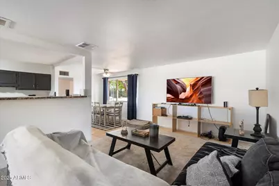 4820 N 57th Drive, Phoenix, AZ 85031 - Photo 3