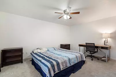 4820 N 57th Drive, Phoenix, AZ 85031 - Photo 9