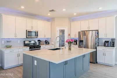 11466 S 176th Drive, Goodyear, AZ 85338 - Photo 1