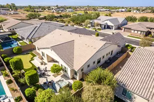 1955 E Blackhawk Dr, Gilbert, AZ 85298 - Photo 91