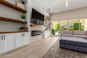 1955 E Blackhawk Dr, Gilbert, AZ 85298 - Photo 15