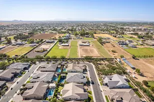 1955 E Blackhawk Dr, Gilbert, AZ 85298 - Photo 95