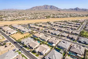 1955 E Blackhawk Dr, Gilbert, AZ 85298 - Photo 93