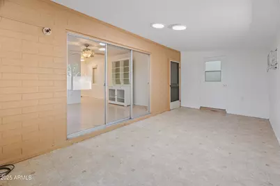 10926 W Abbott Avenue, Sun City, AZ 85351 - Photo 3