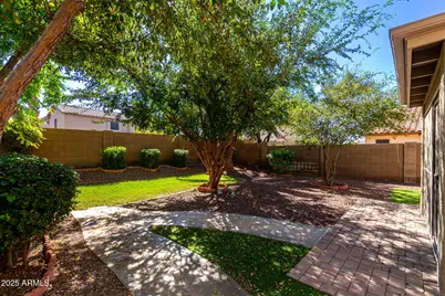 42553 W Sparks Drive, Maricopa, AZ 85138 - Photo 19