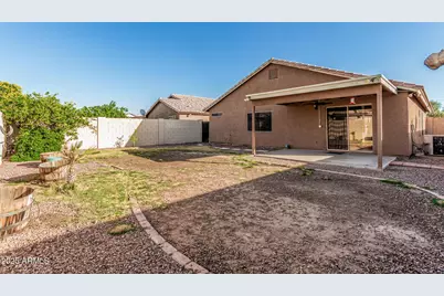 21810 N 31st Drive, Phoenix, AZ 85027 - Photo 29