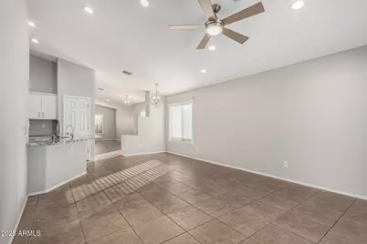 21810 N 31st Drive, Phoenix, AZ 85027 - Photo 17