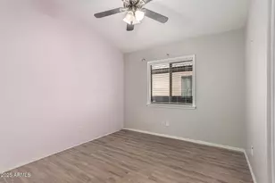 21810 N 31st Dr, Phoenix, AZ 85027 - Photo 21