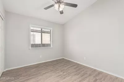 21810 N 31st Drive, Phoenix, AZ 85027 - Photo 19