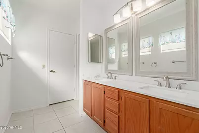 1531 E Buena Vista Drive, Chandler, AZ 85249 - Photo 7