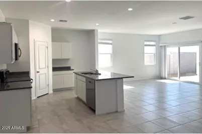 544 N 14th Drive, Coolidge, AZ 85128 - Photo 5